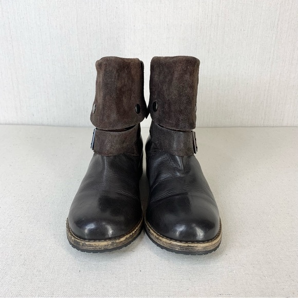 Clarks~NWT~Women’s “Volara Sky” Dark Brown Fold-Over Leather Moto‎ Boot~Sz 8.5 - Picture 5 of 13